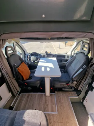 Furgo Autocaravana Camper