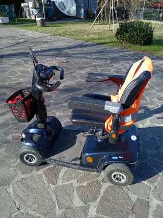 Scooter Elettrico Invacare Leo