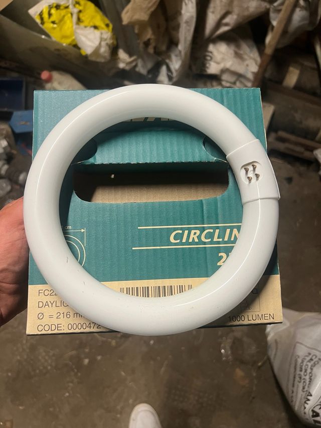 Tubo Fluorescente Circular FC2 216mm