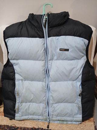 Chaleco Trango Plumas Negro y Azul