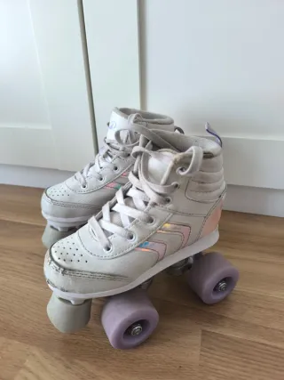 Patines 4 ruedas Decathlon Talla 30 Blancos