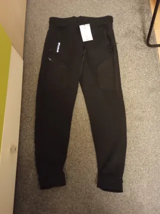 Pantalón chándal Bershka negro sin estrenar