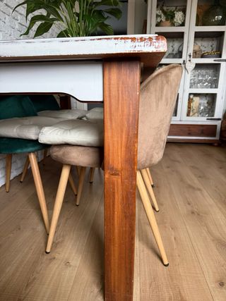 Tavolo da Pranzo in Legno di Pino 180x90 con Piano in Cristallo