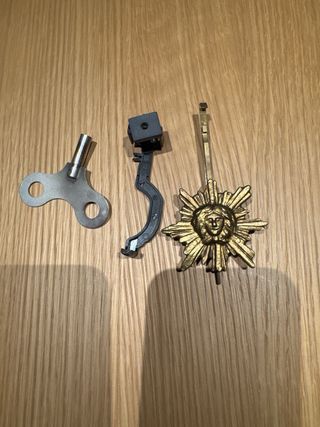 Reloj Luis XV Marquetería