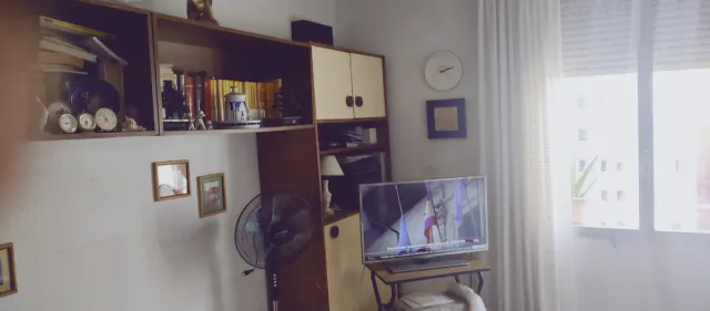 Estantería modular de madera