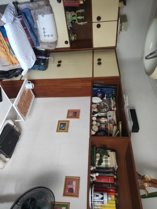 Estantería modular de madera