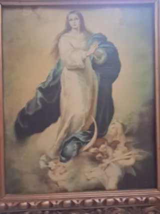 Cuadro Virgen María con marco dorado