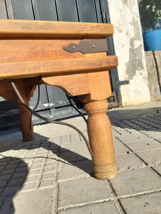 Mesa de centro de madera