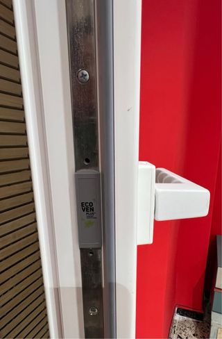 2 Ventanas PVC con cámara BE6/16/6 marco incluido