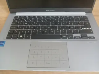 Asus VivoBook Azul/Plateado