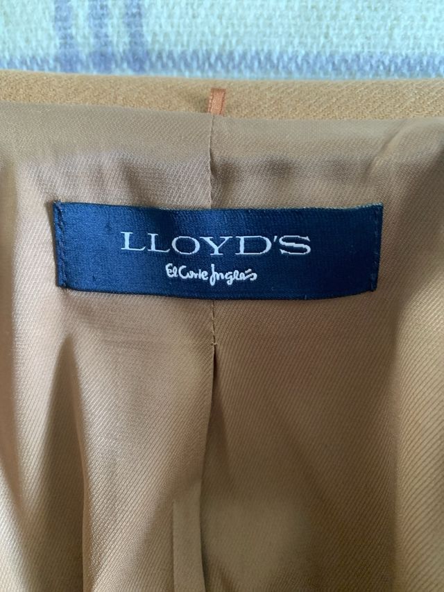 Abrigo Camel Lloyd's