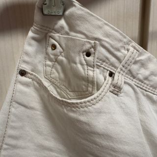 Pantalón corto vaquero Stradivarius blanco