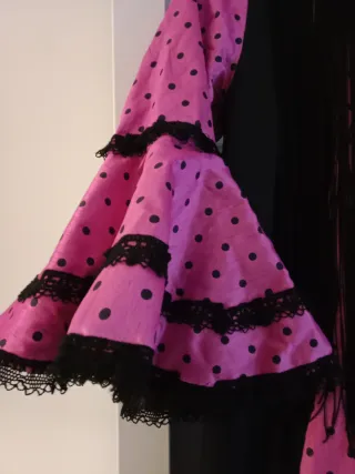 Vestido Sevillana Negro y Rosa
