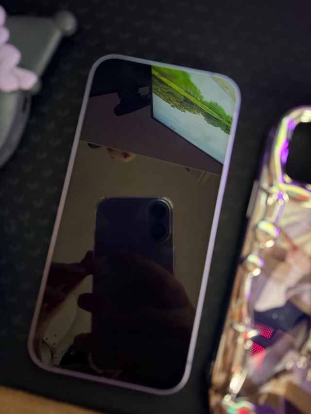 iPhone 12 128GB Morado