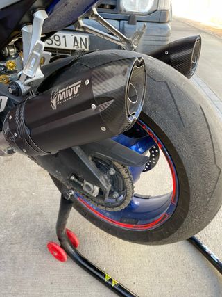 Escape Mivv carbono suzuki gsxr1000 k8