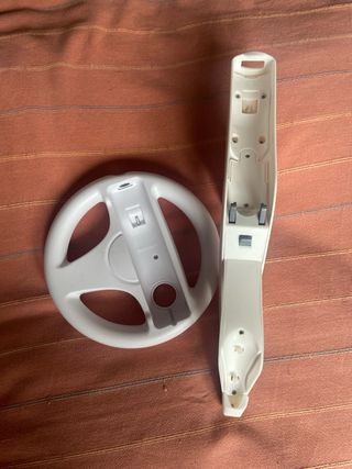 Volante e fucile Wii