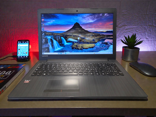 Lenovo 15.6 "AMD a12/i7 Laptop 32GB RAM Win11