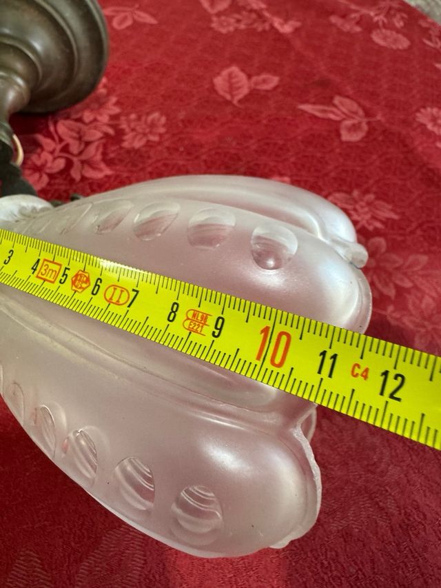 Aplique antiguo de cristal y metal