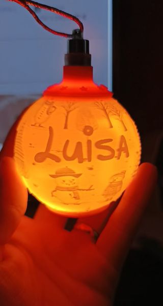 Pallina di Natale personalizzata con luce Luisa