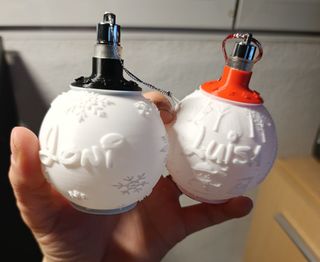 Pallina di Natale personalizzata con luce Luisa