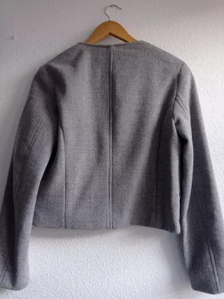 Chaqueta Zara Gris