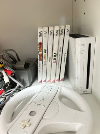 Pack Wii: Consola, Mandos, Volante y Juegos
