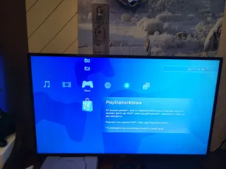 Sony Playstation 3 160GB + 2 Controller