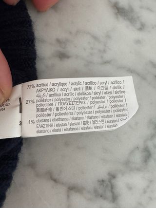 Jersey cuello alto azul marino