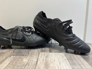 Scarpe calcio Nike Tiempo 42 mai indossate/usate