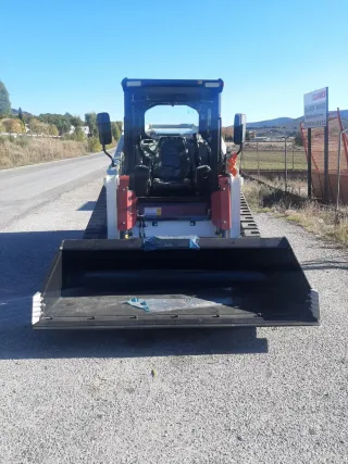 Mini cargadora LONKING CDM315T