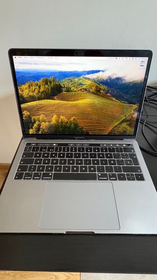 MacBook Pro 13 2018 i5 8GB