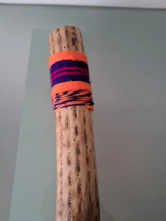 Palo de lluvia artesanal