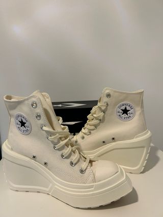 Converse cuña crema