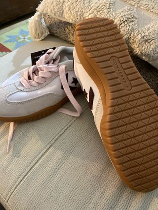 Converse beige y rosa