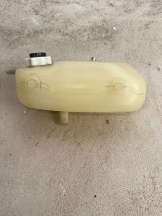 Botella expansión Renault R11 Nueva