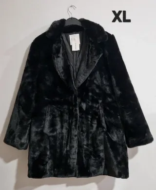 Abrigo pelo negro XL
