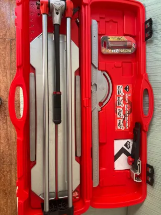 Cortador de azulejos Rubi