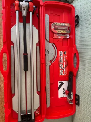 Cortador de azulejos Rubi