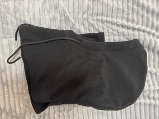 Balaclava de lana negra