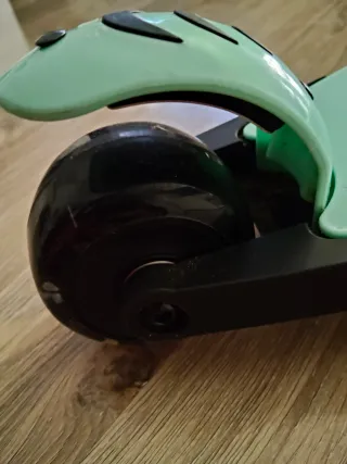 Patinete Sawyer Ruedas LED Ajustable