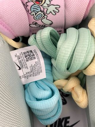 Nike SB Dunk Low Verdy Visty