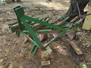 Lote Herramientas Agrícolas, tractor.