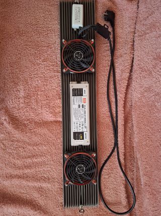 Luminaria LED Monster 220V