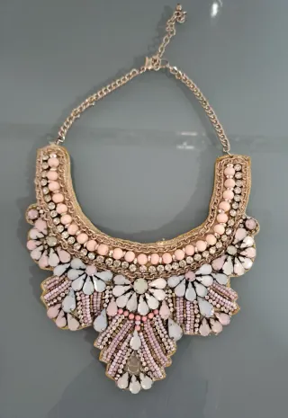 Collar fantasía rosa y dorado