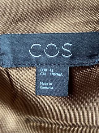 Abrigo de lana COS Talla 42 color camel