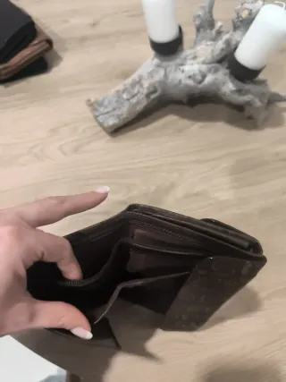 Monedero piel cocodrilo