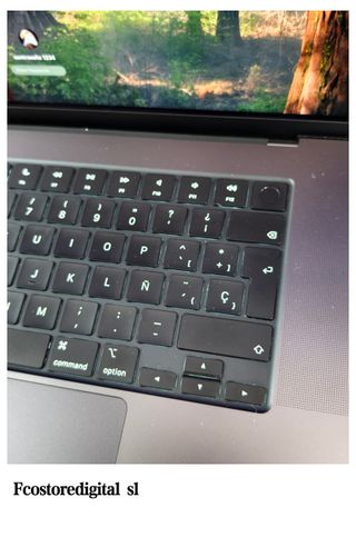 Macbook Pro 16" chip M3 Pro de 18/512gb - 100% bat