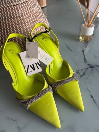 Zapatos Zara Talla 38 Brillantes