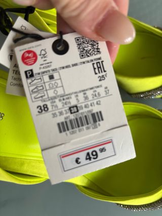 Zapatos Zara Talla 38 Brillantes