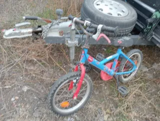 Bicicleta infantil Btwin azul